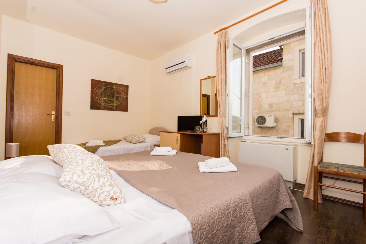 Rooms Villa Liza Trogir Ngoại thất bức ảnh