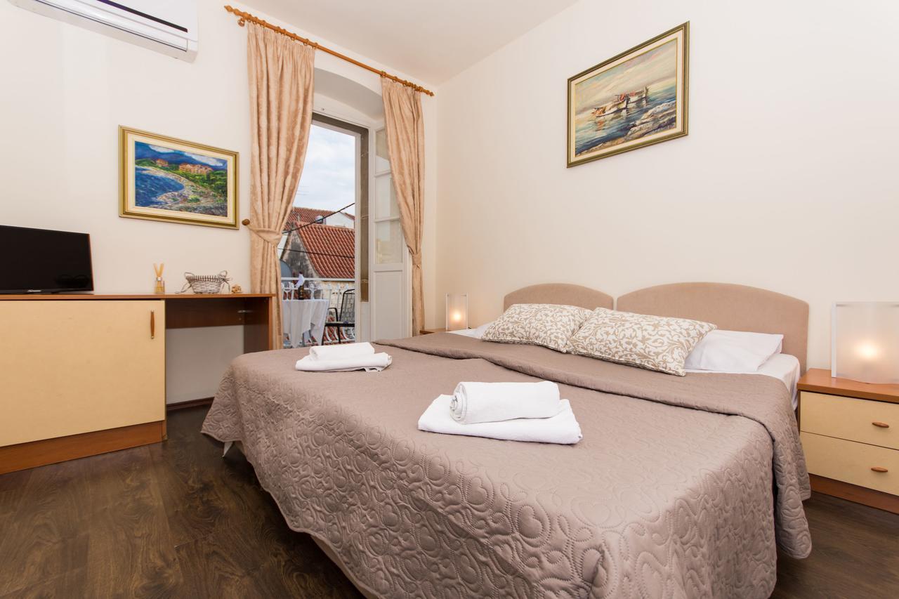 Rooms Villa Liza Trogir Ngoại thất bức ảnh