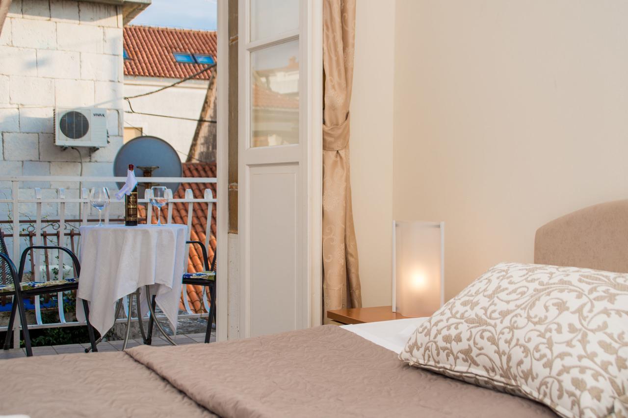 Rooms Villa Liza Trogir Ngoại thất bức ảnh